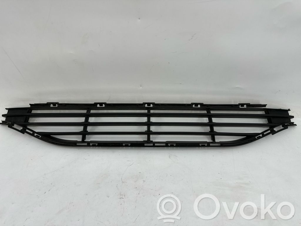 Volvo V40 Grilă inferioară bară față 