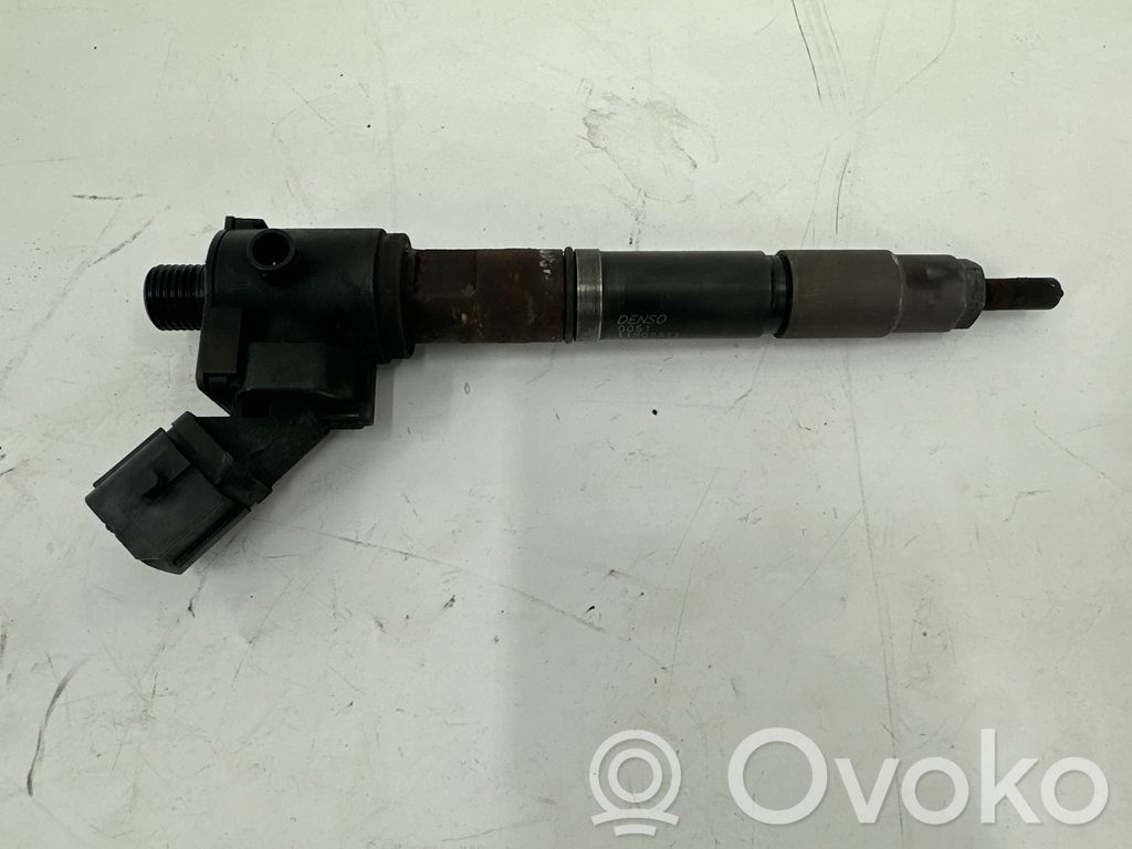 Volvo V40 Inyector de combustible 