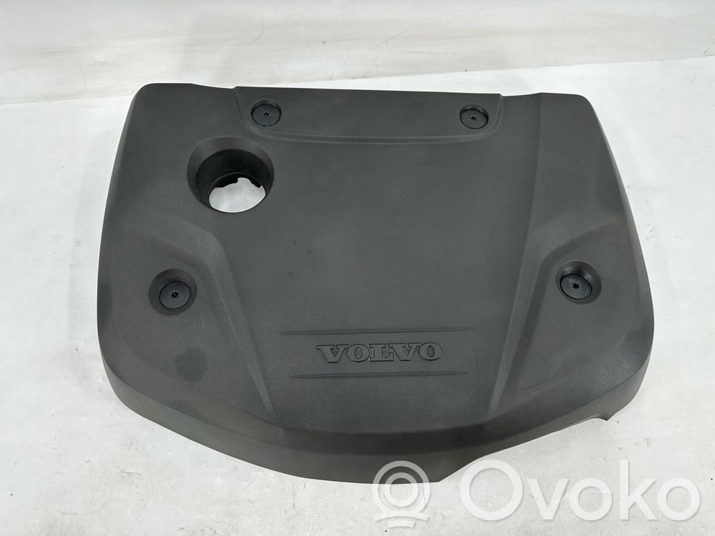 Volvo V40 Engine cover (trim) 
