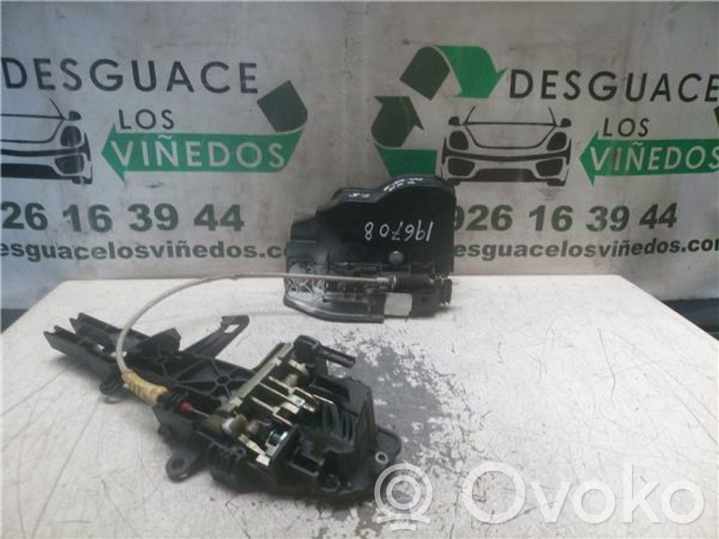 Priekšpusē slēdzene   N47D20A,7229458