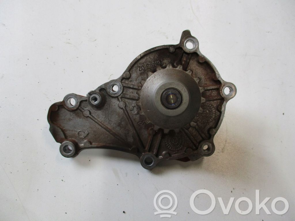 Ford Mondeo MK V Ūdens sūknis 