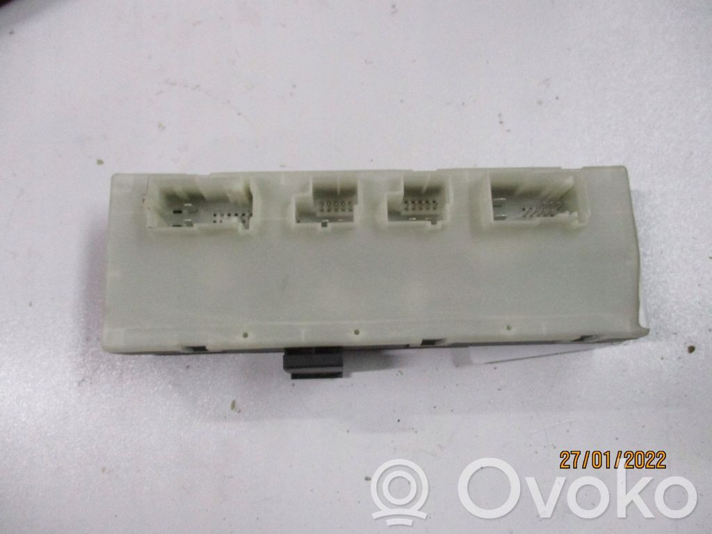 BMW X7 G07 Tailgate/trunk control unit/module 