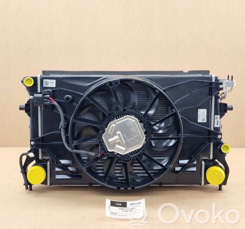 Hyundai i30 Radiatora komplekts 
