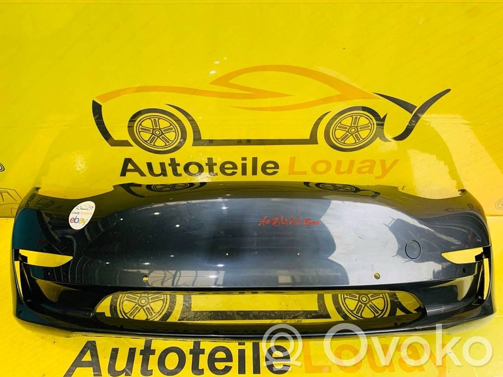 Tesla Model 3 Parachoques delantero 