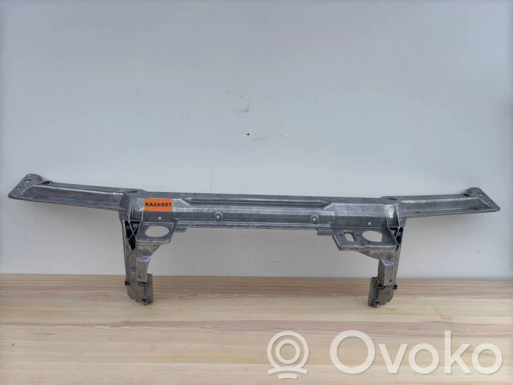 Radiatoru panelis   7114487