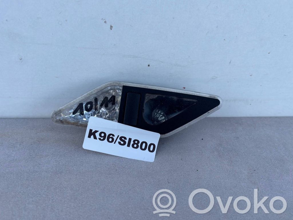 BMW 3 E46 Rear seat light 