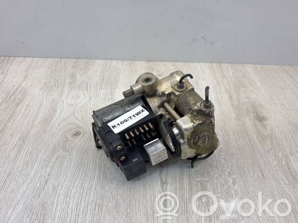 Volvo 960 ABS bloks 