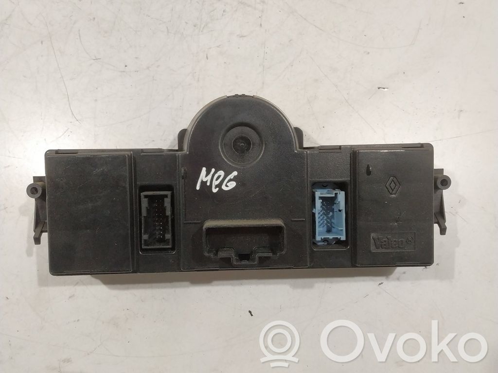 Renault Megane II Climate control unit 