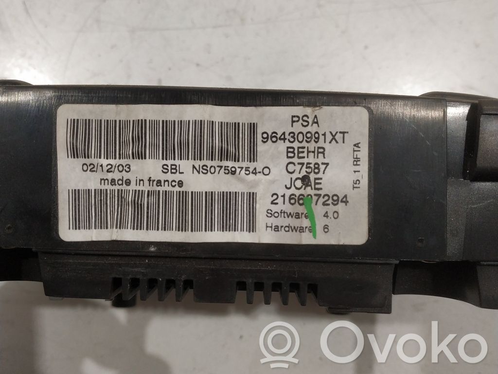 Peugeot 307 Climate control unit 