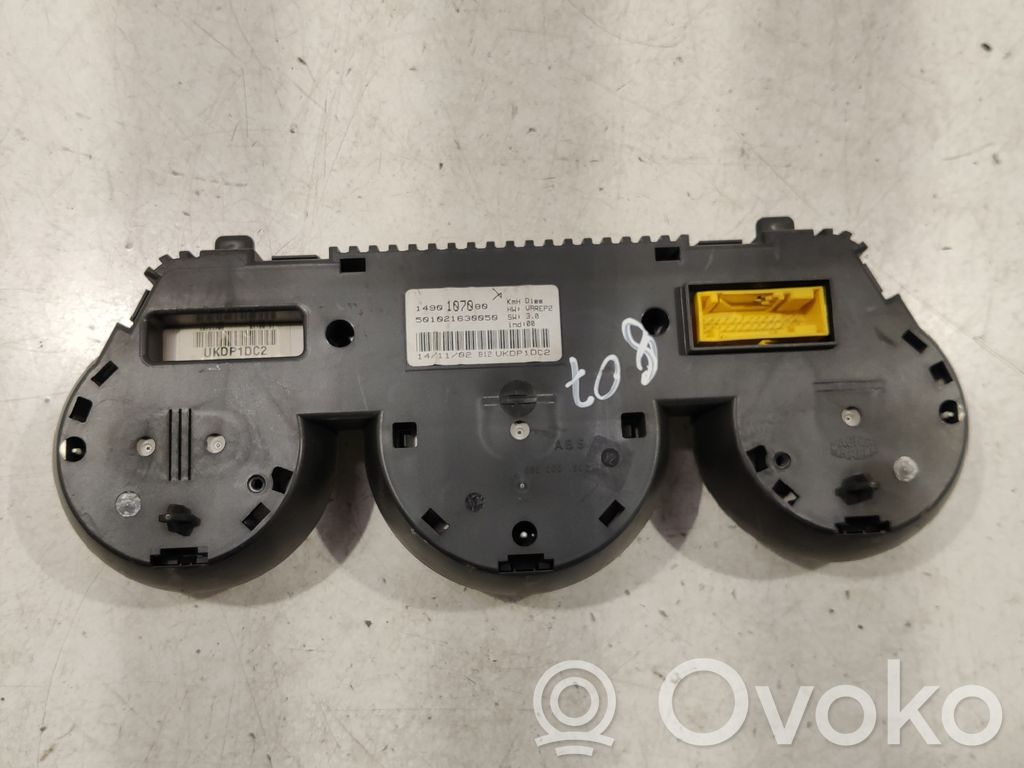 Peugeot 807 Speedometer (instrument cluster) 