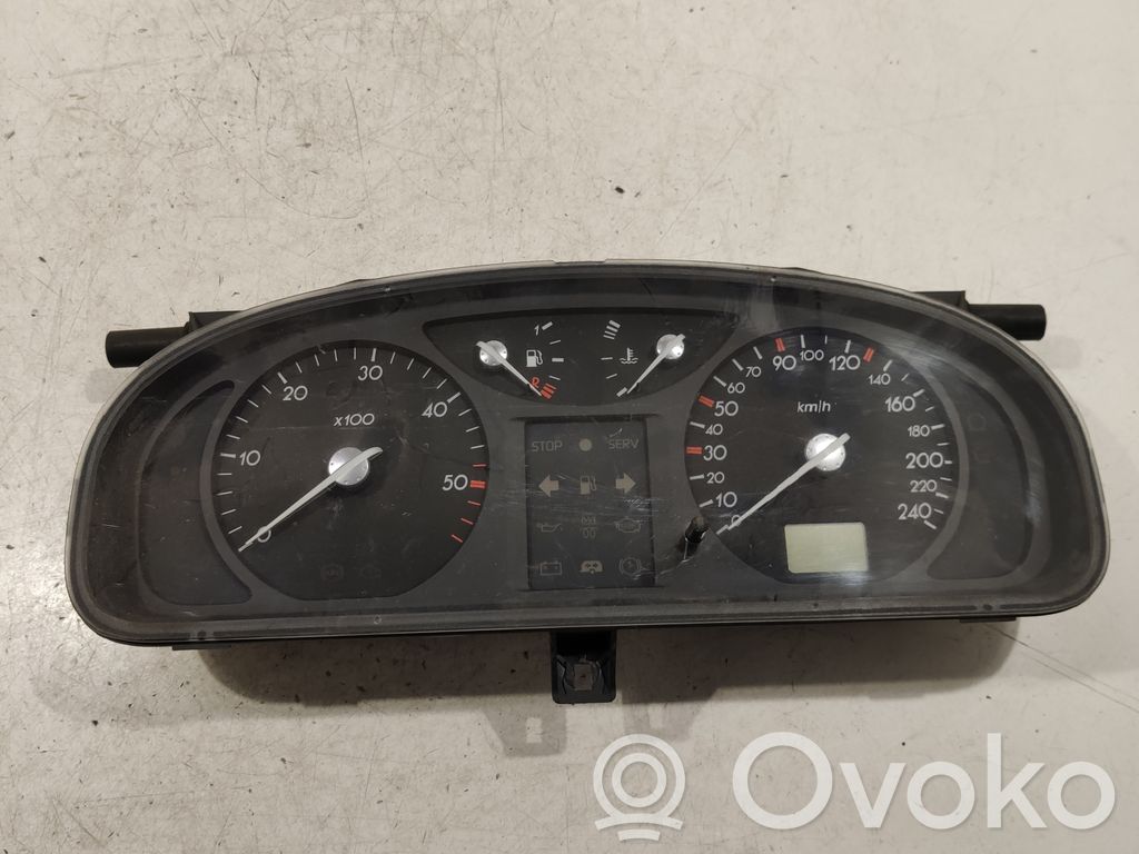 Renault Laguna II Speedometer (instrument cluster) 