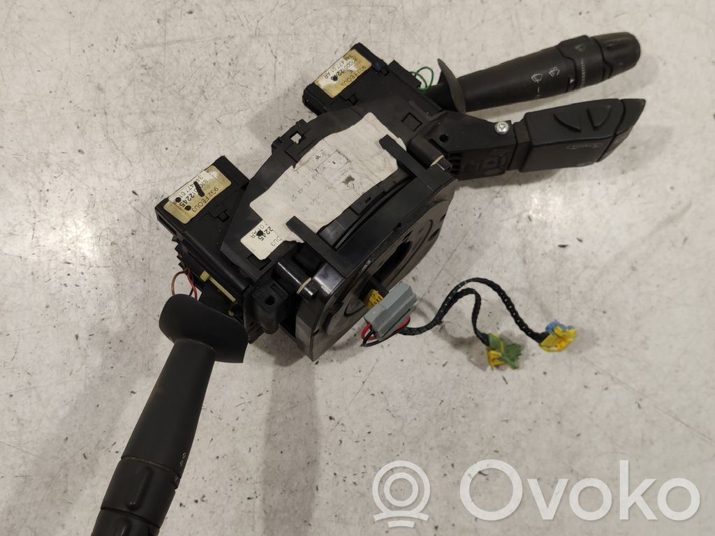 Renault Laguna II Wiper turn signal indicator stalk/switch 