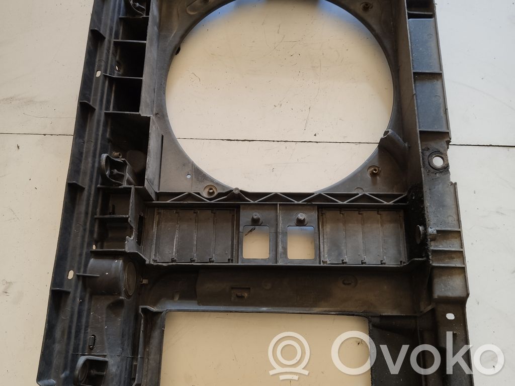 Peugeot 607 Radiatorių panelė 