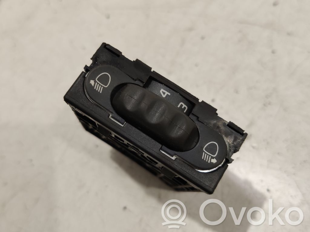 Opel Vivaro Headlight level height control switch 