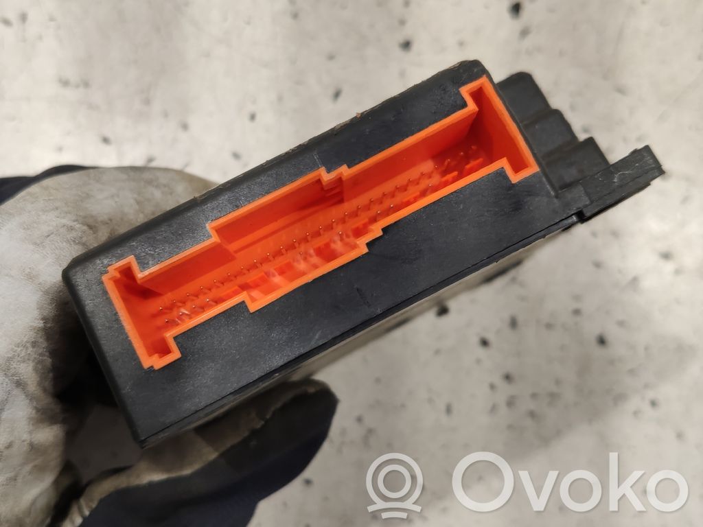 Peugeot 607 Airbag control unit/module 