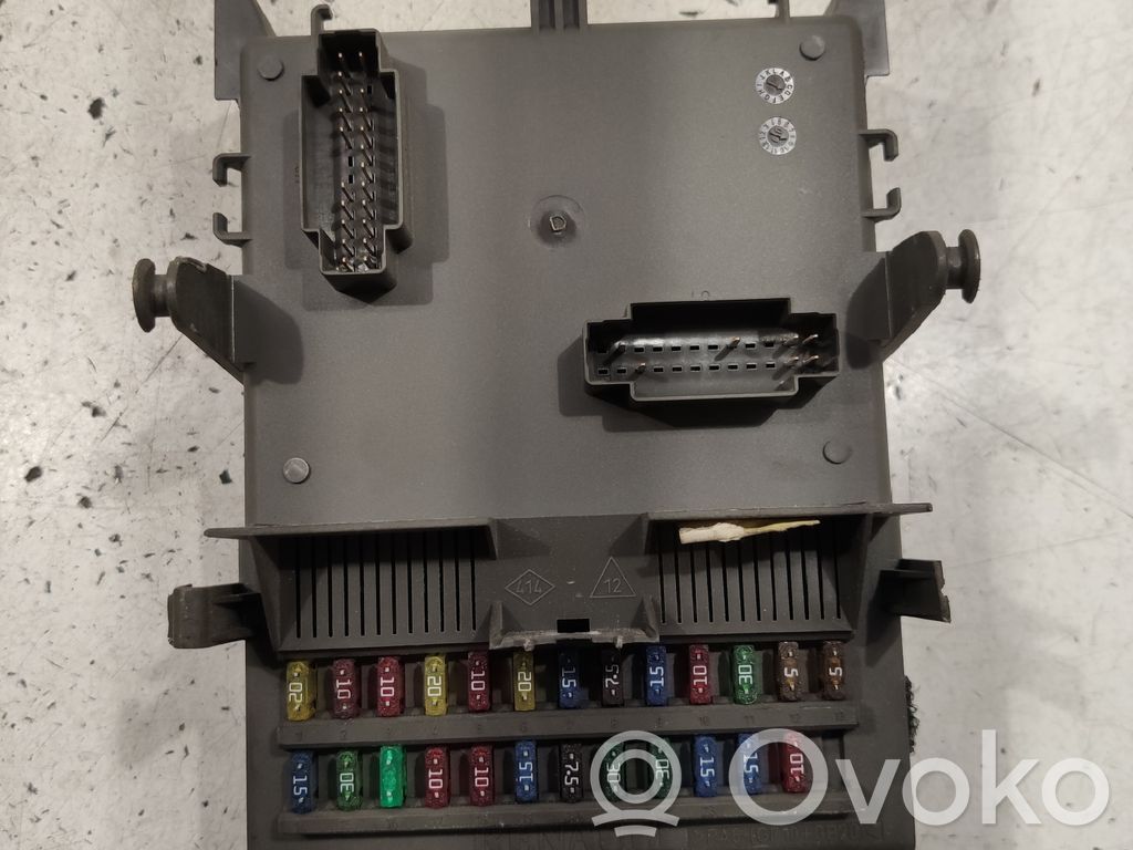 Renault Laguna II Comfort/convenience module 
