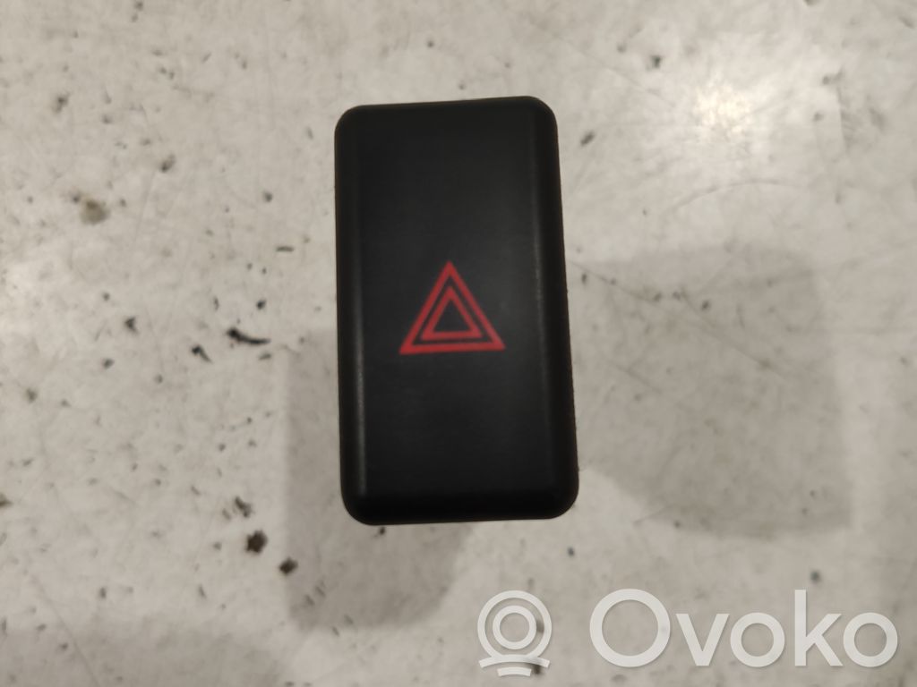 Mazda 3 I Hazard light switch 