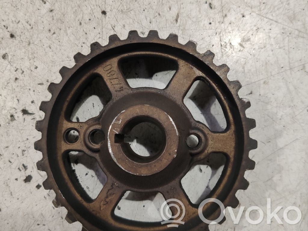 Peugeot 307 Зубчатое колесо (шкив) топливного насоса 