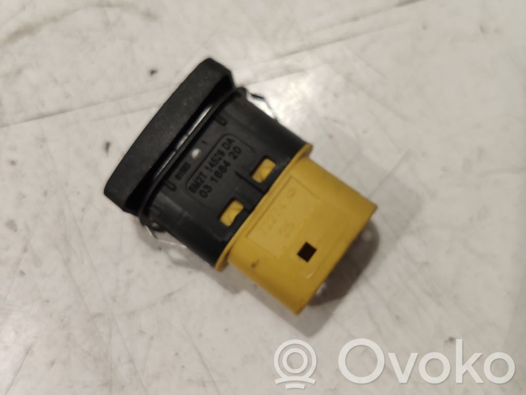 Ford Focus Electric window control switch 