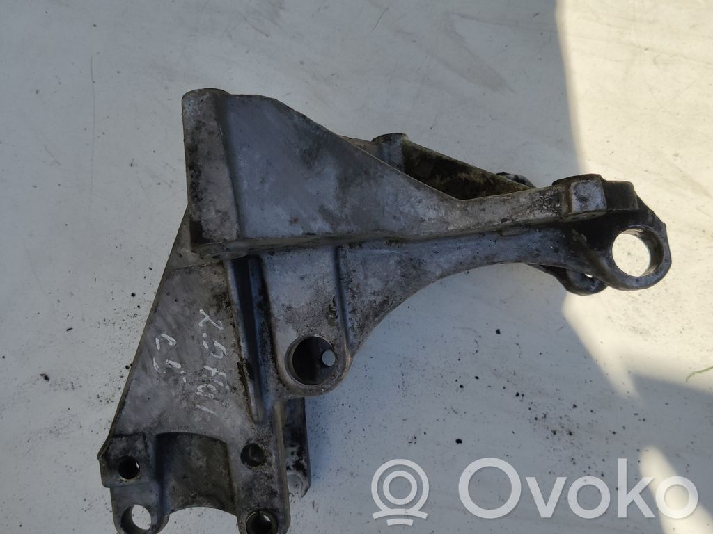 Citroen C8 Generator/alternator bracket 
