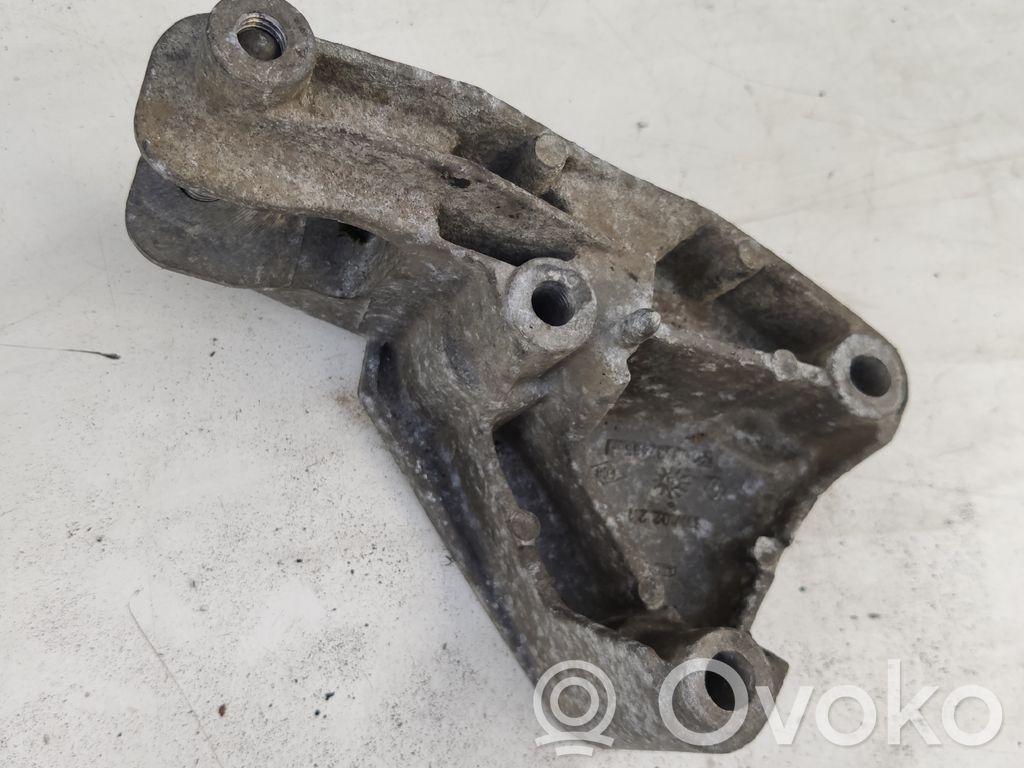 Renault Scenic II -  Grand scenic II Engine mounting bracket 
