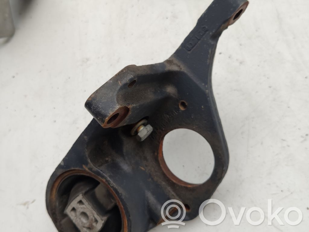 Citroen C5 Driveshaft support bearing bracket 