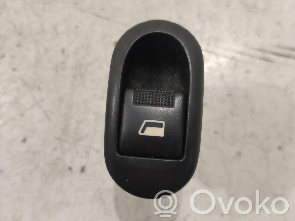 Citroen C2 Electric window control switch 