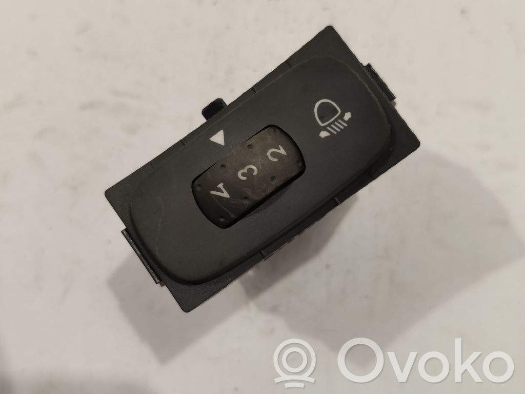 Renault Laguna II Headlight level height control switch 