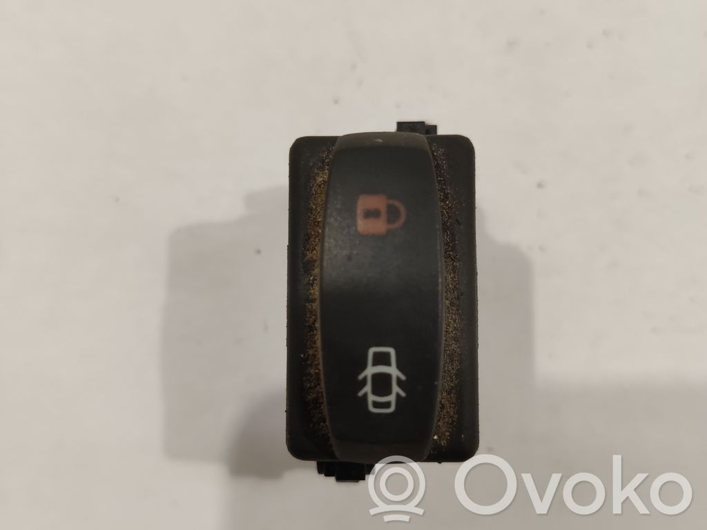 Renault Laguna II Central locking switch button 