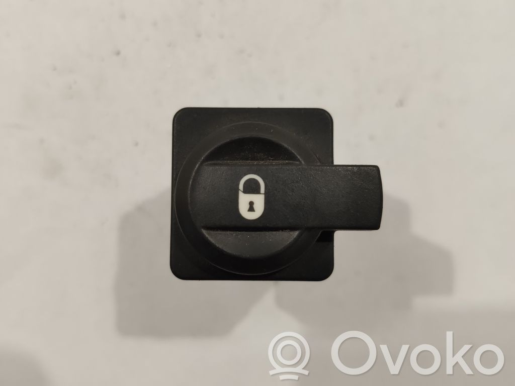 Citroen C4 I Central locking switch button 