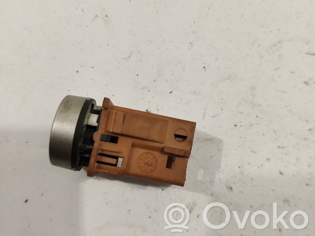 Peugeot 807 ESP (stability program) switch 