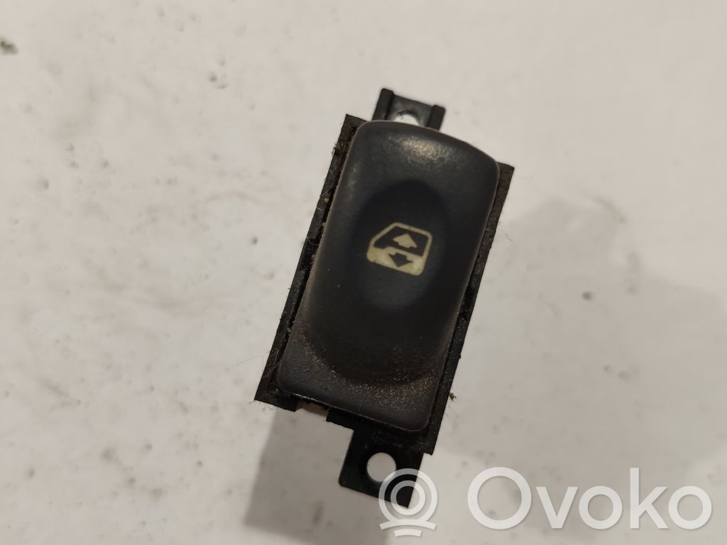 Renault Espace III Electric window control switch 