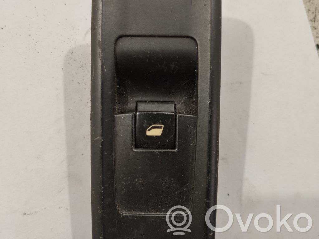Electric window control switch   14893750XT