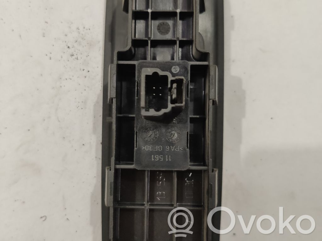 Citroen C8 Electric window control switch 