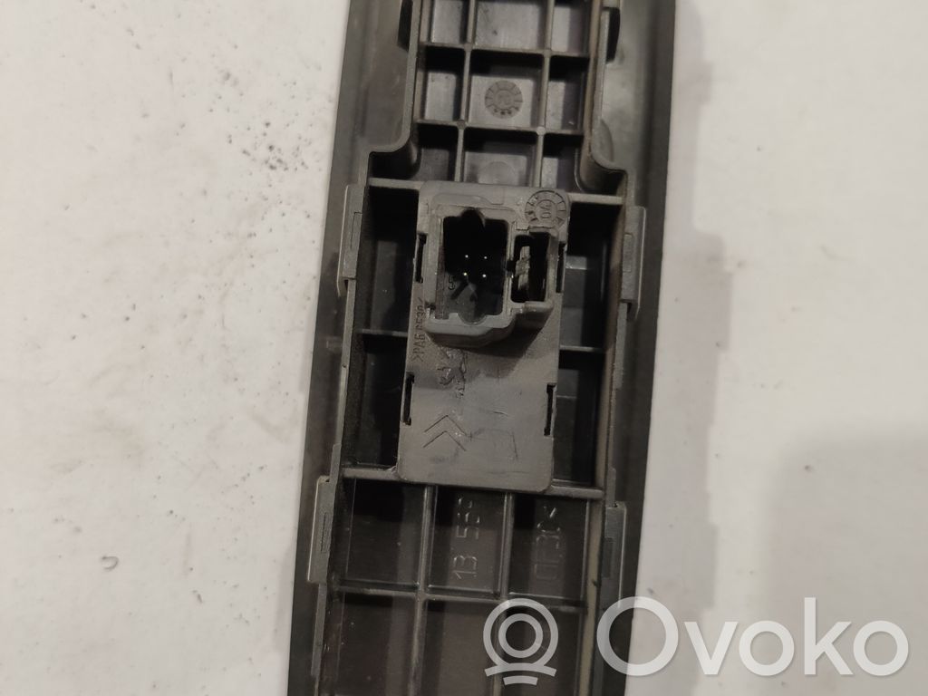 Citroen C8 Electric window control switch 