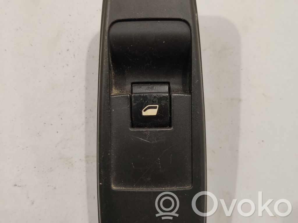 Citroen C4 I Picasso Electric window control switch 