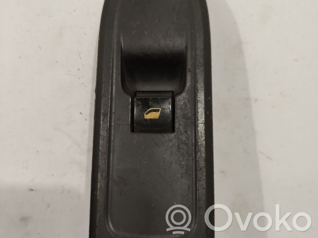 Peugeot 308 Electric window control switch 