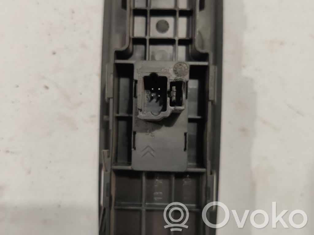 Citroen C8 Electric window control switch 