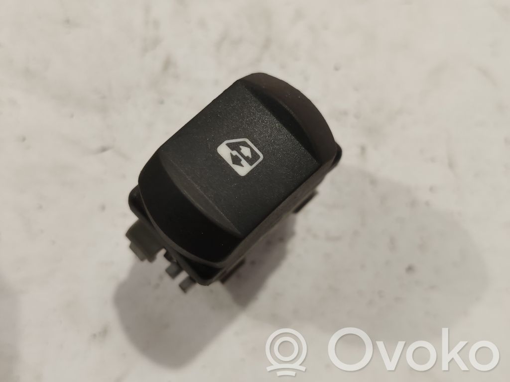 Renault Megane II Electric window control switch 