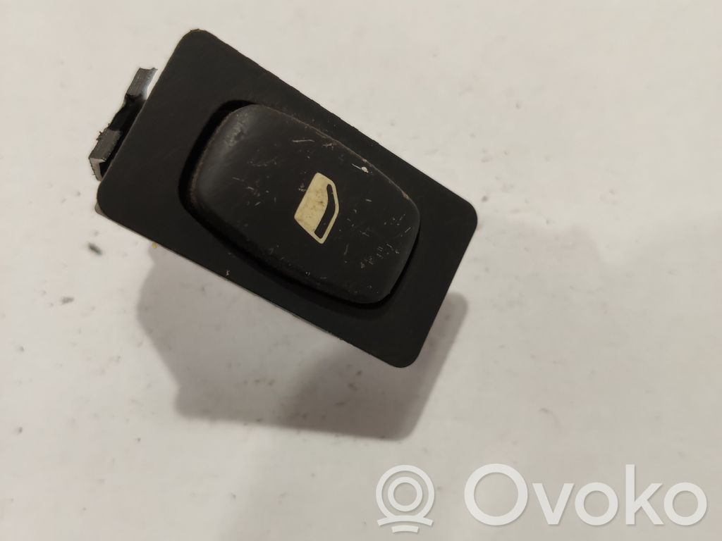 Peugeot 807 Electric window control switch 