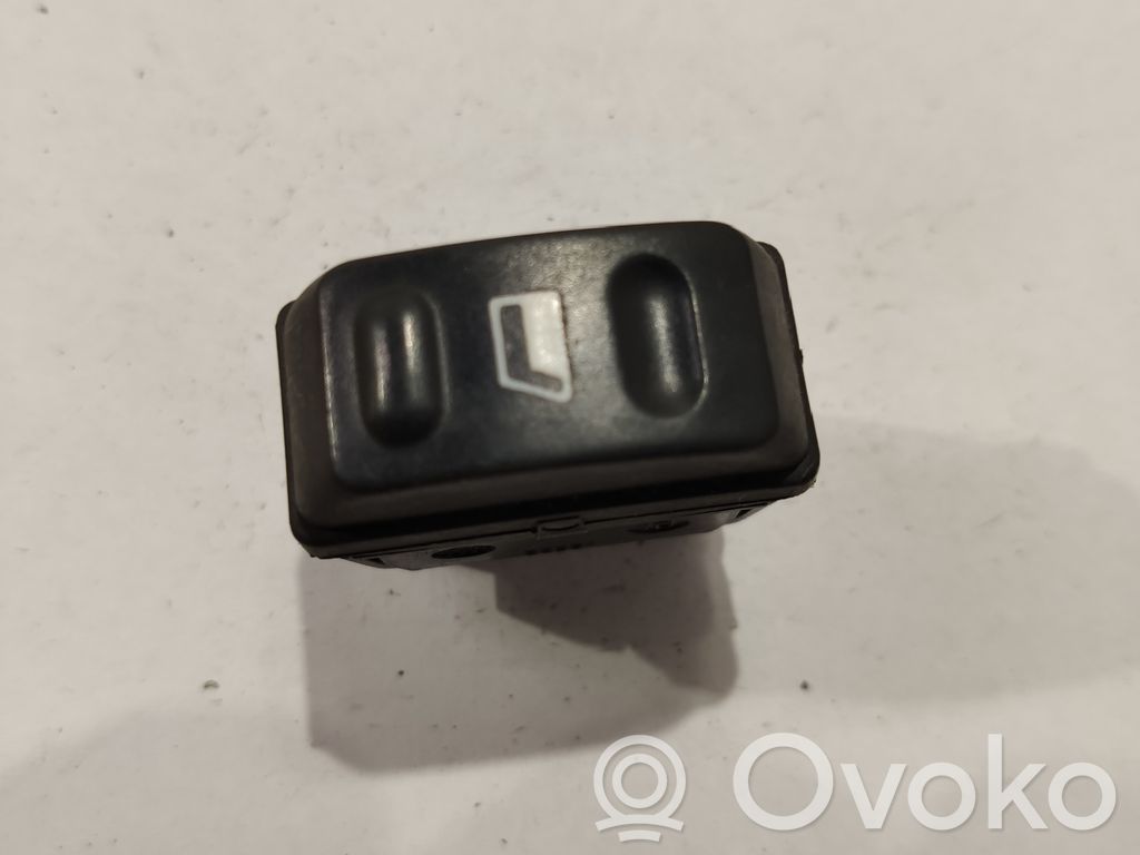 Citroen Xsara Picasso Electric window control switch 