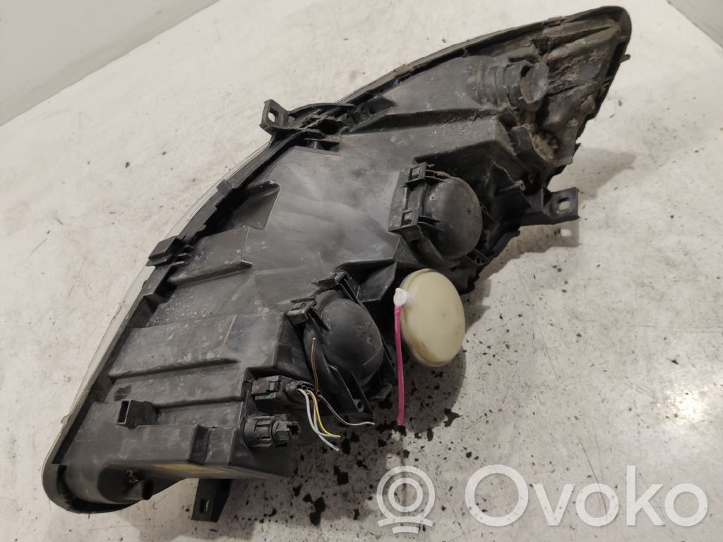 Mercedes-Benz A W169 Lampa przednia 