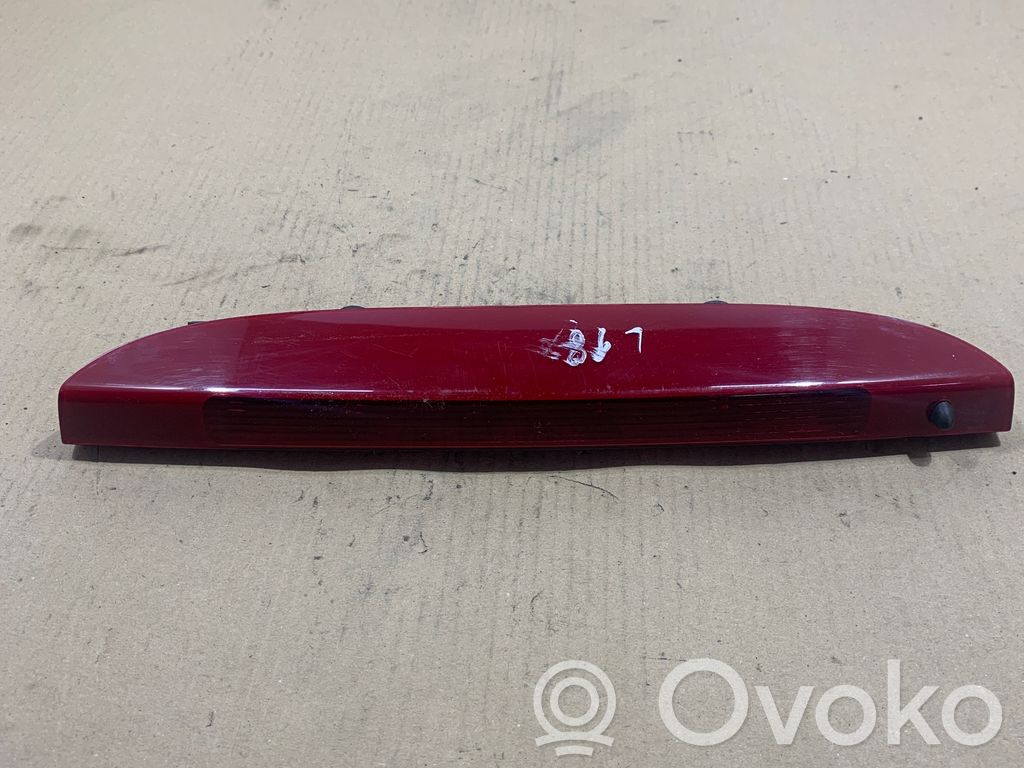 Renault Clio III Third/center stoplight 