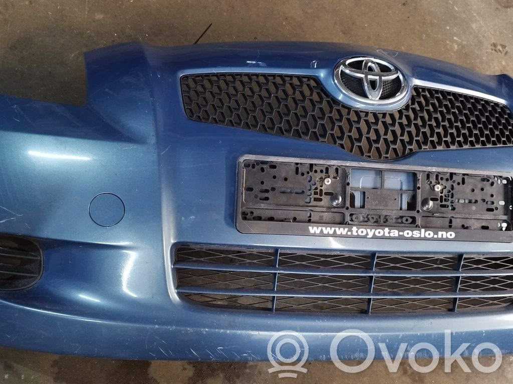 Toyota Yaris Parachoques delantero 