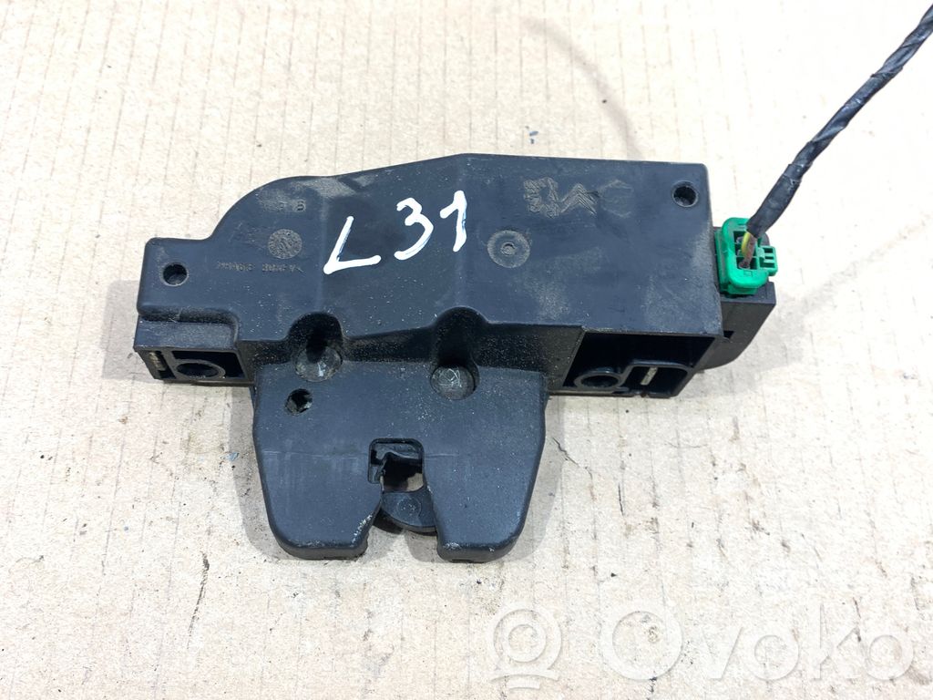 Citroen C5 Loading door lock 