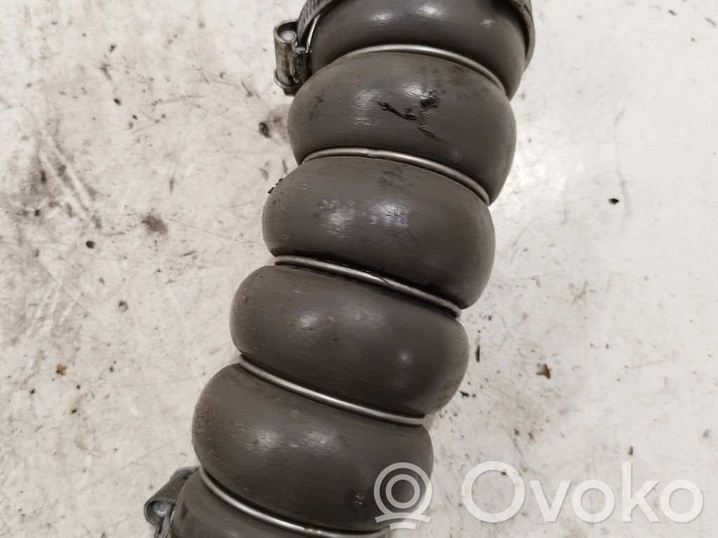 Ford Focus Air intake hose/pipe 