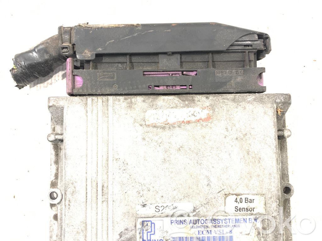 Peugeot 407 Engine control unit/module 