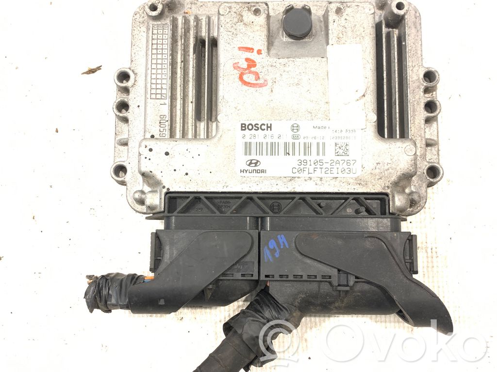 Hyundai i30 Calculateur moteur ECU 