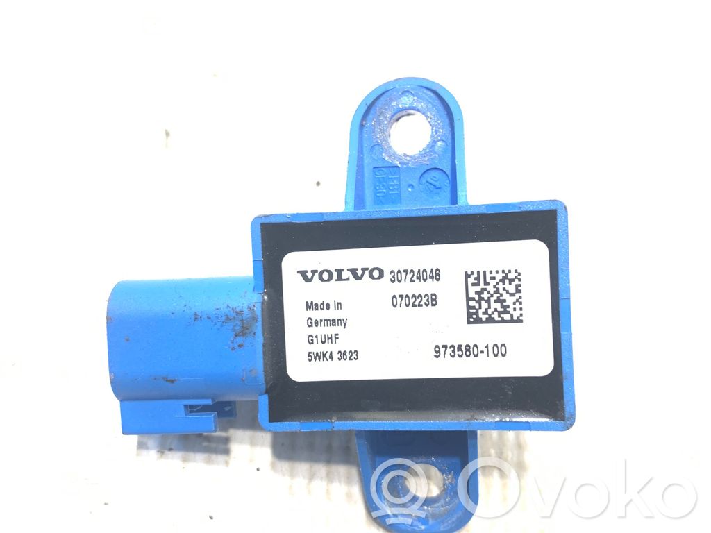Volvo C30 Airbagsensor Crashsensor Drucksensor 