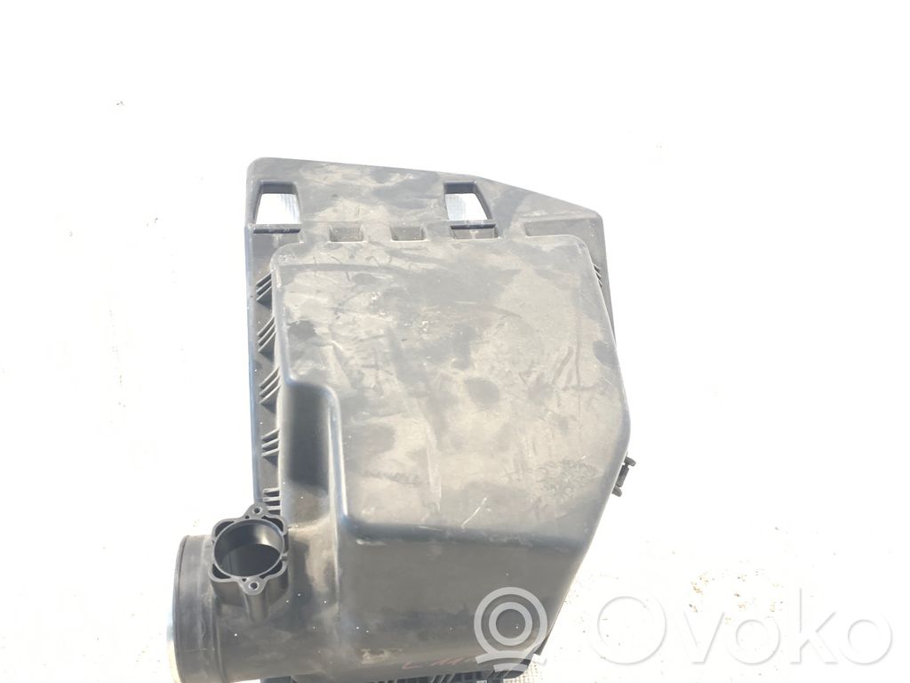 BMW 5 E60 E61 Air filter box 